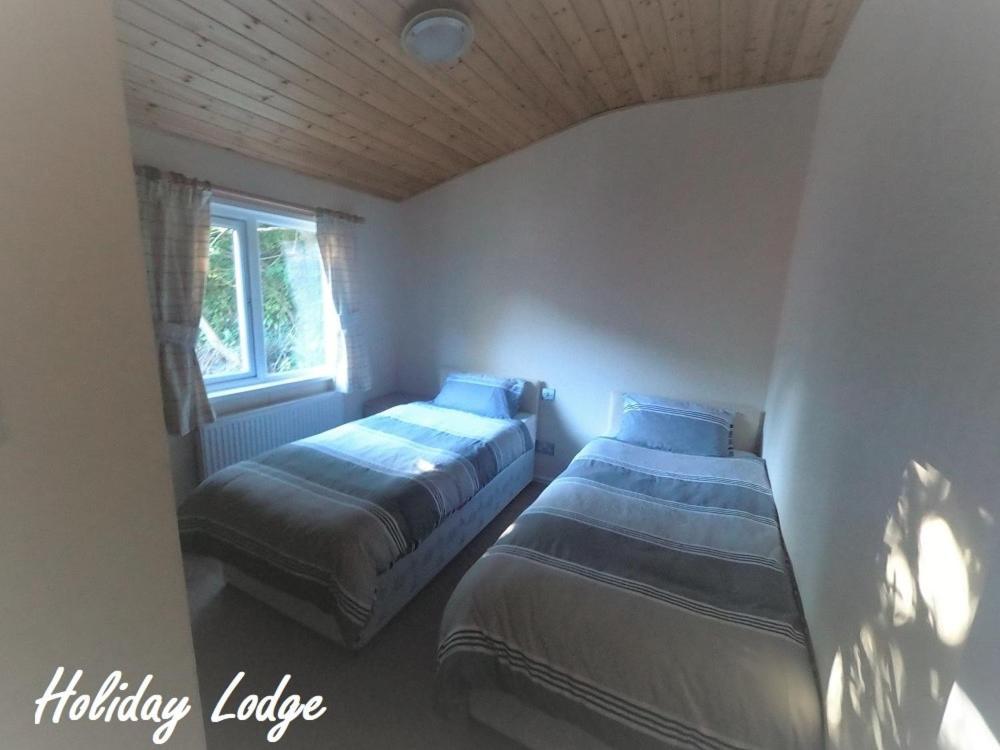 Greenways Valley Holiday Park Great Torrington Room photo